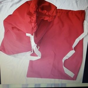 Nylon RED LAUNDRY BAG WITH DRAW STRING AND STRAP G